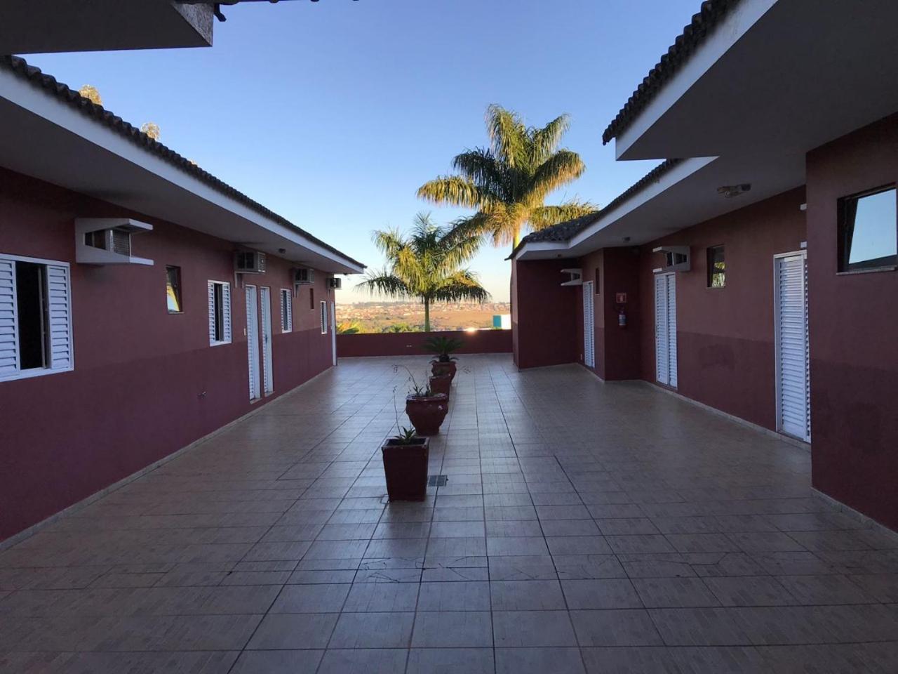 Hotel Aeroporto Marilia Luaran gambar